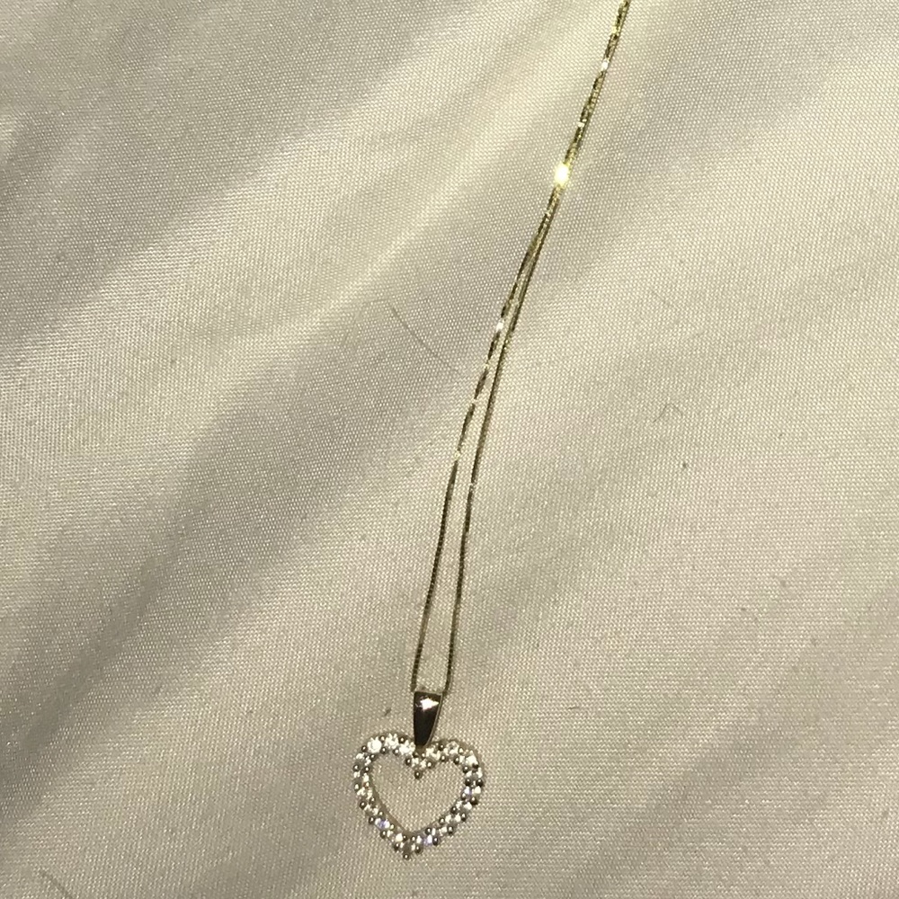 People’s necklace